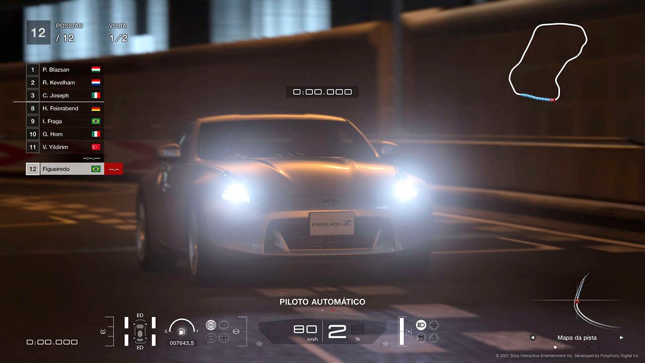 Port de Gran Turismo 7 para o PS4 só começou a ser feito depois, segundo  rumor