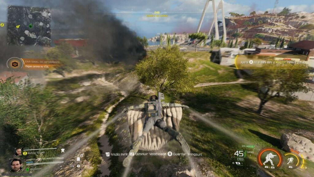 O jogador pulou de um lugar alto e abriu o traje wingsuit para planar até o ponto da missão.